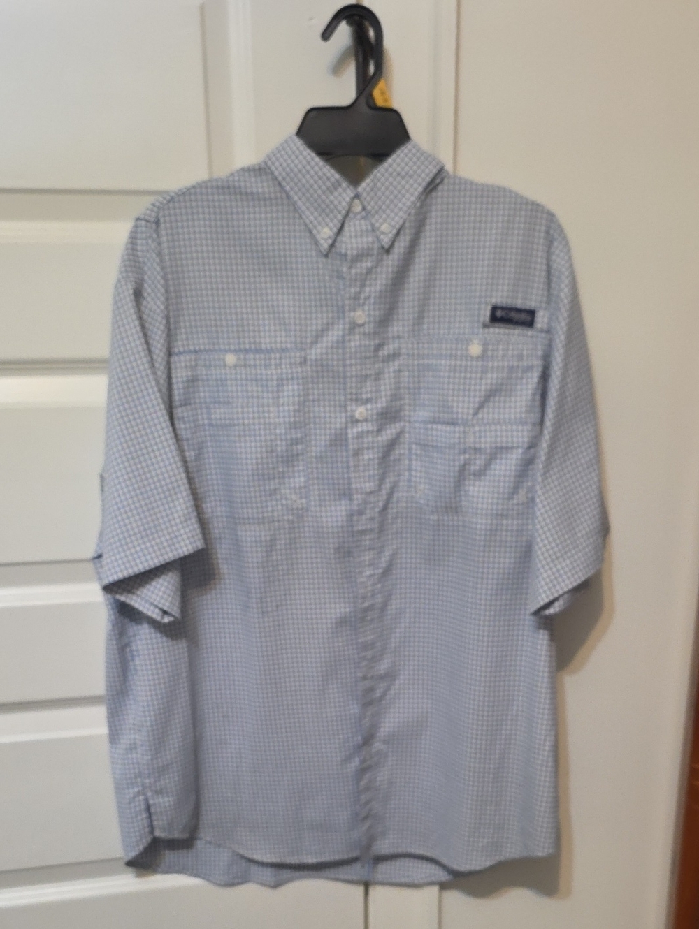 Columbia Light Blue Gingham Short-Sleeve Button-Down Shirt